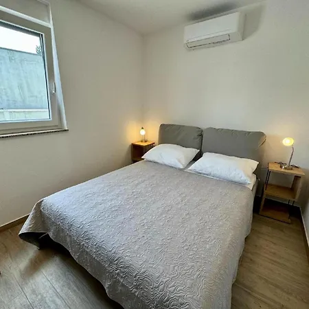 Case de vacanță Modern With Swimming Pool And Roof Terrace *
