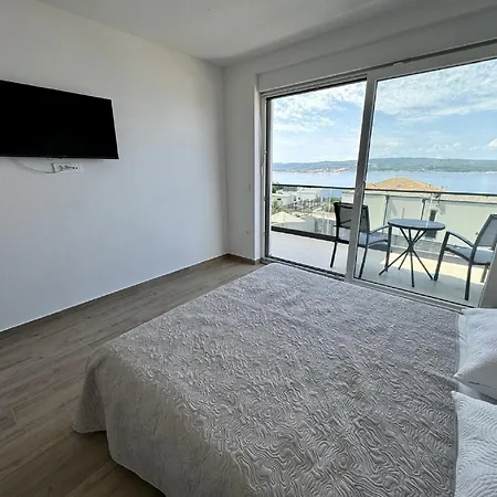 Case de vacanță Modern With Swimming Pool And Roof Terrace *